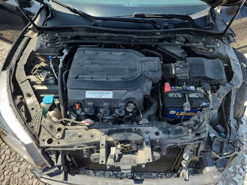 2013 HONDA ACCORD TOURING — Фото 11 из 13