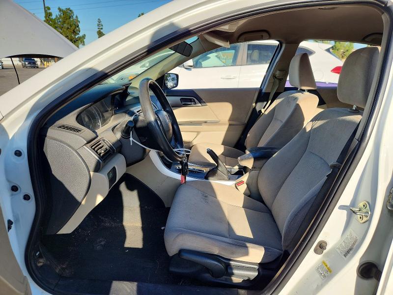 1HGCR2F33DA030210 2013 HONDA ACCORD photo no. 7