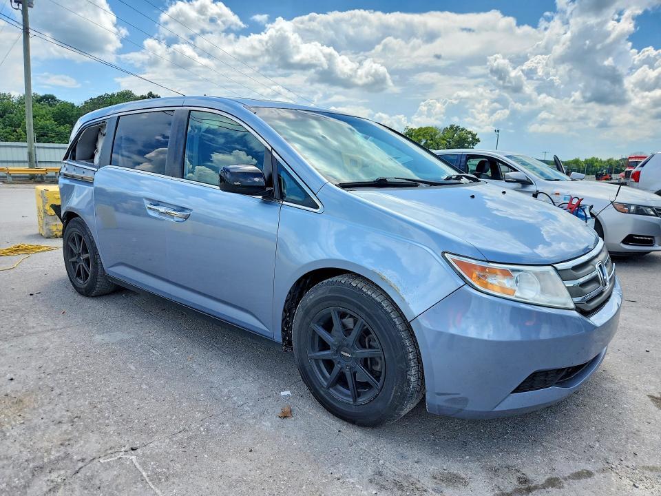 2013 HONDA ODYSSEY EXL — Фото 4 из 13