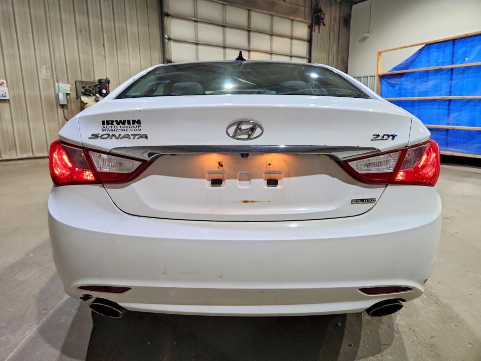 2013 HYUNDAI SONATA LIMITED 2.0T — Фото 6 из 12
