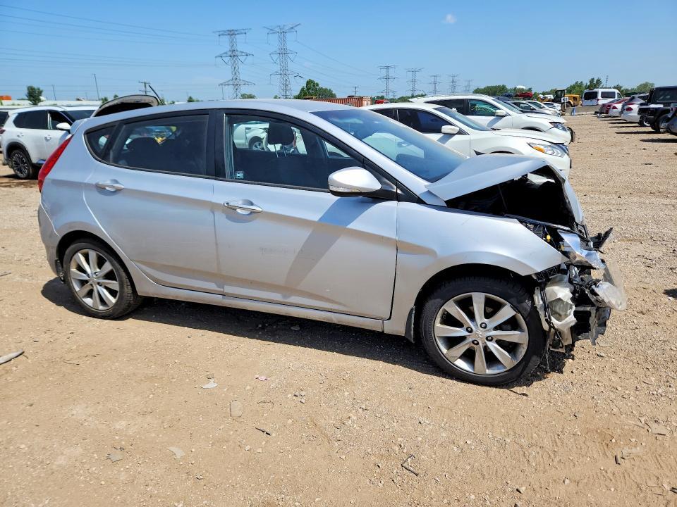 2013 HYUNDAI ACCENT SE — Фото 4 из 13