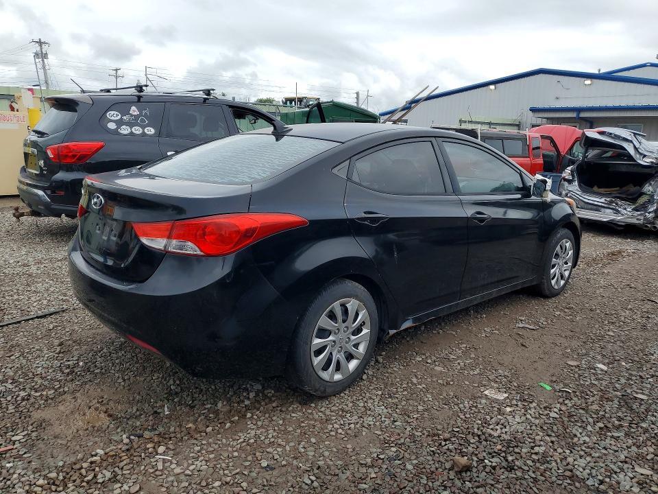 KMHDH4AE5DU645314 2013 HYUNDAI ELANTRA photo no. 3