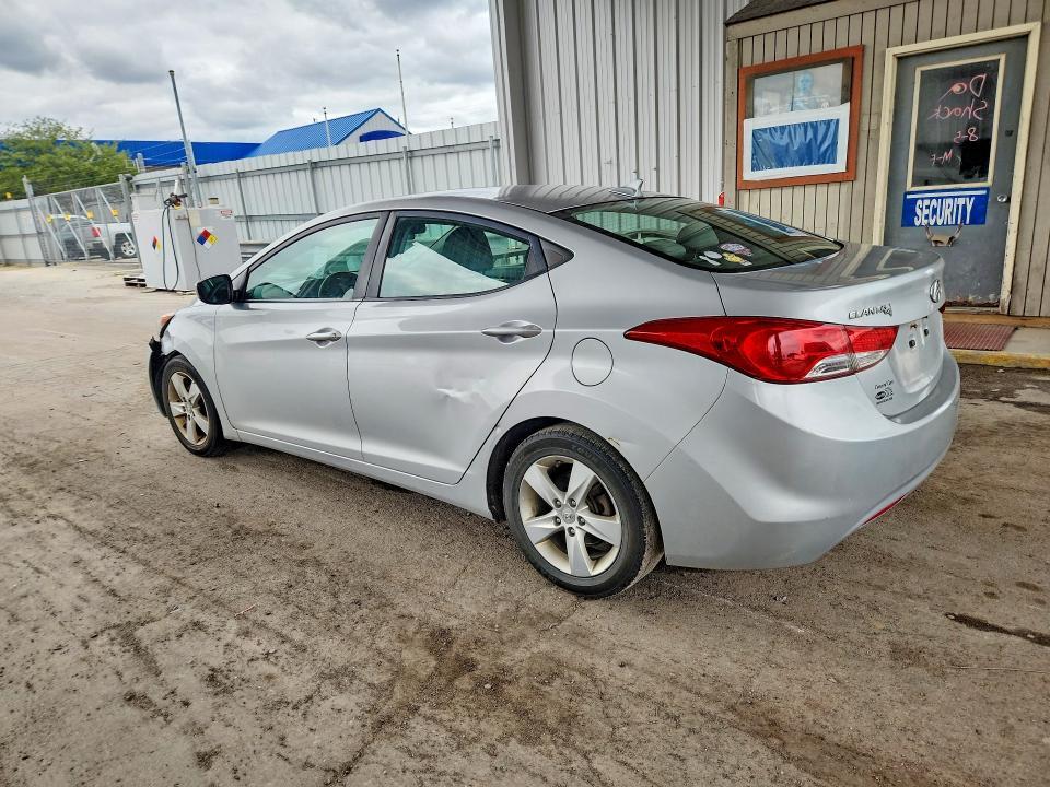 2013 HYUNDAI ELANTRA GLS — Фото 2 из 12