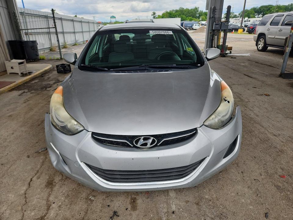 2013 HYUNDAI ELANTRA GLS — Фото 5 из 12