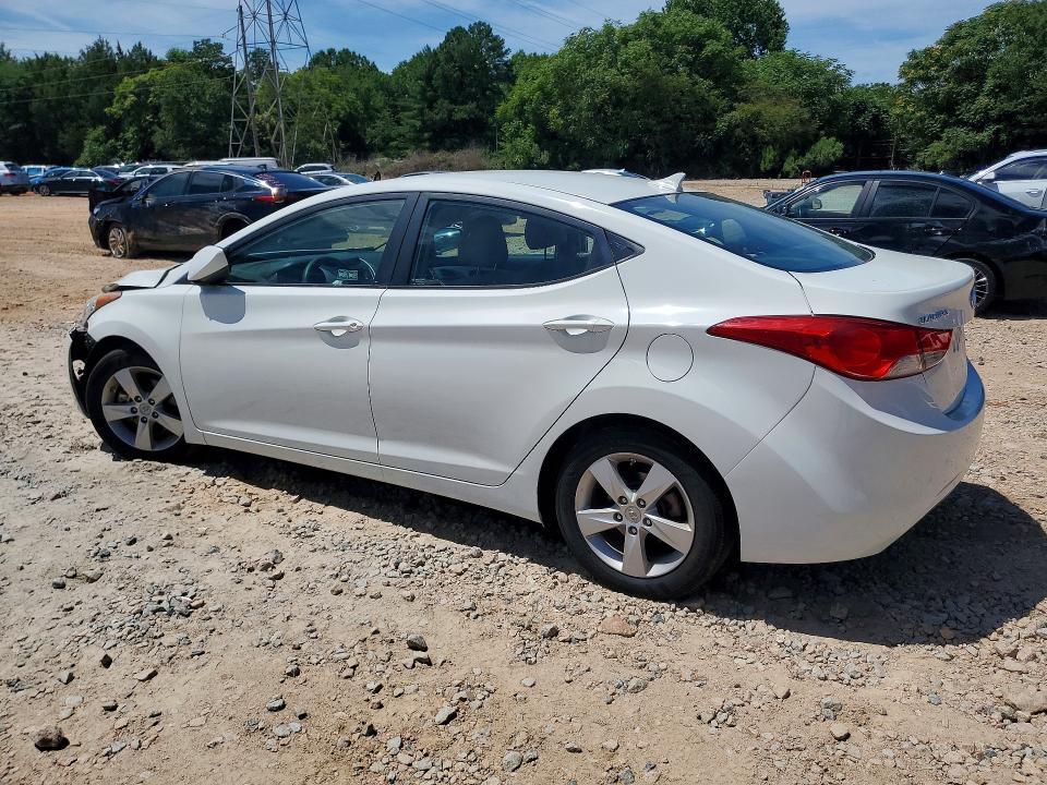2013 HYUNDAI ELANTRA GLS — Фото 2 из 12