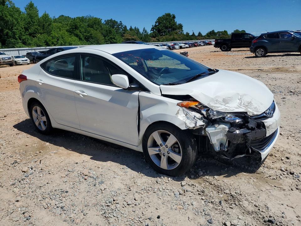 2013 HYUNDAI ELANTRA GLS — Фото 4 из 12