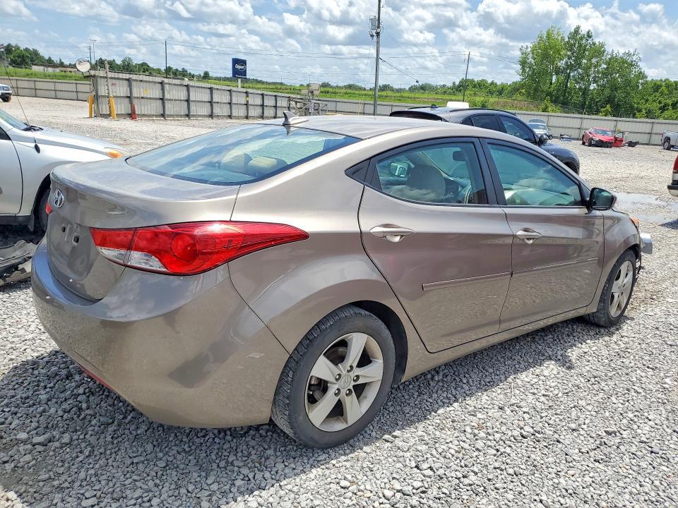 2013 HYUNDAI ELANTRA GLS — Фото 3 из 12