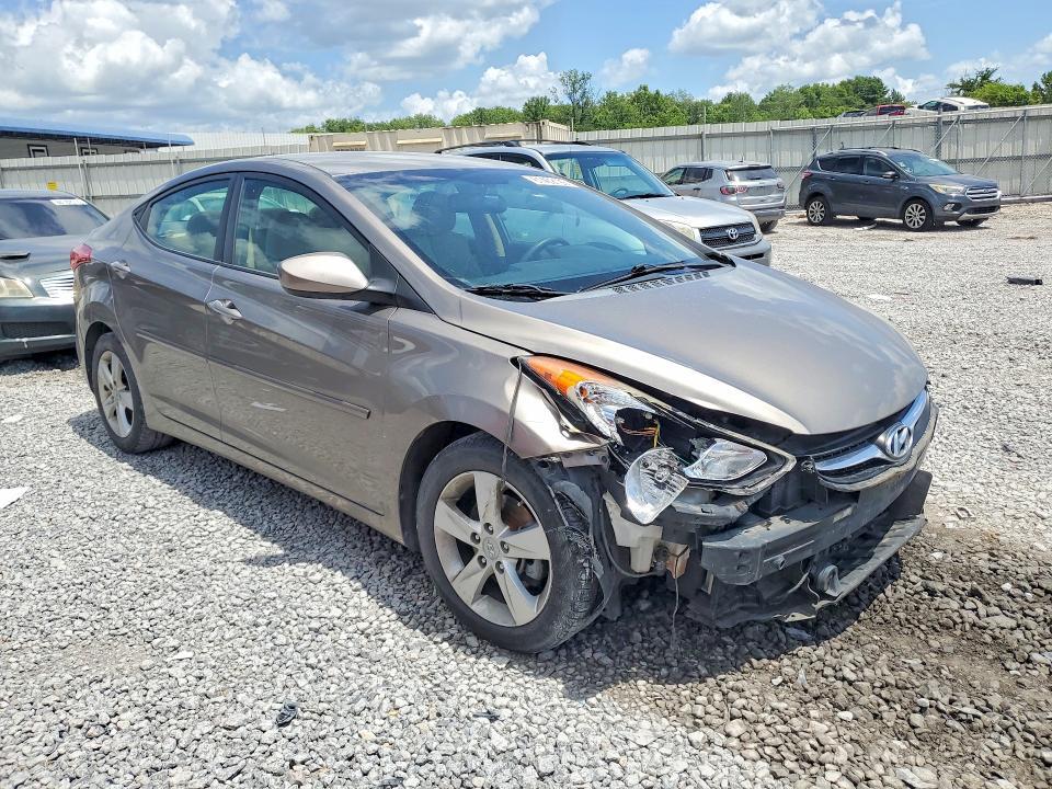 2013 HYUNDAI ELANTRA GLS — Фото 4 из 12