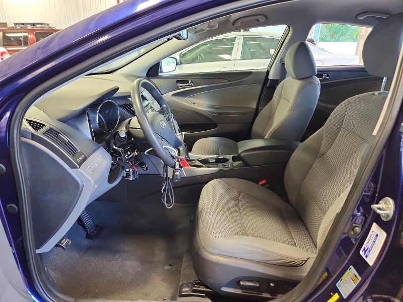 2013 HYUNDAI SONATA GLS — Фото 7 из 12