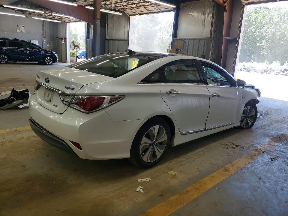 KMHEC4A45DA068764 2013 HYUNDAI SONATA photo no. 3
