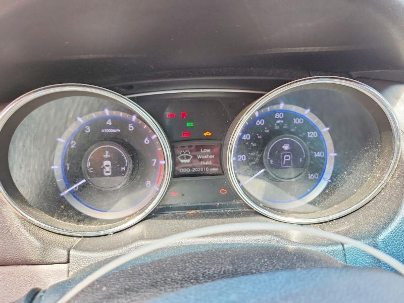 2013 HYUNDAI SONATA SE — Фото 9 из 12
