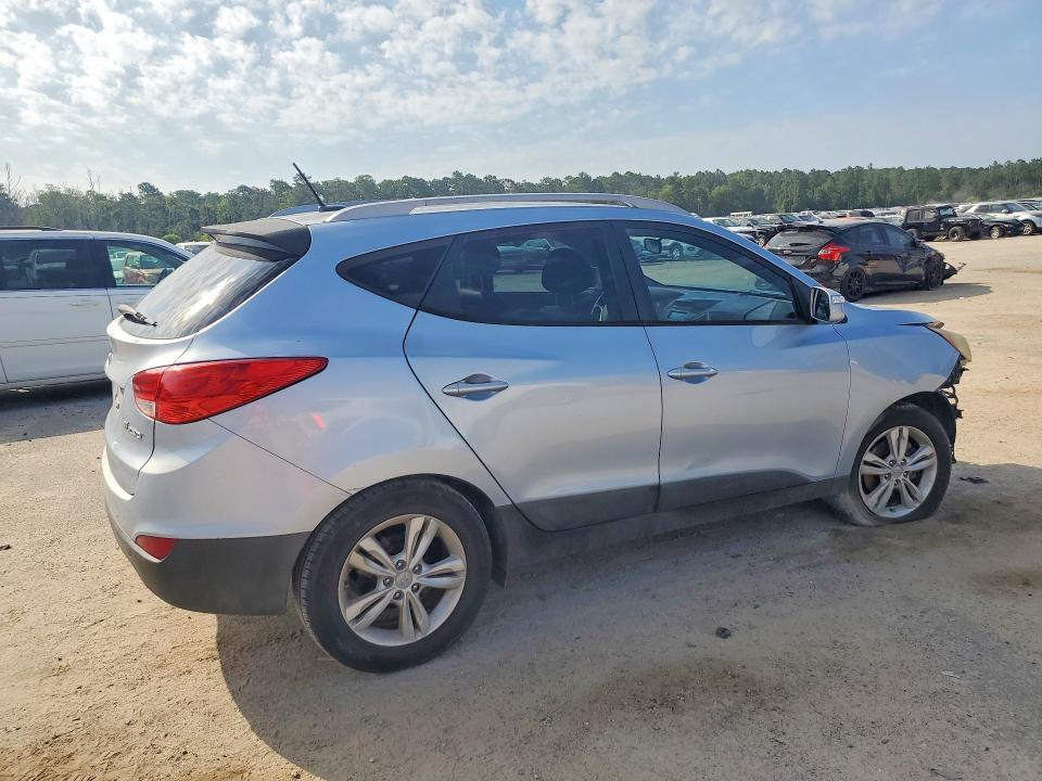 2013 HYUNDAI TUCSON GLS — Фото 3 из 13