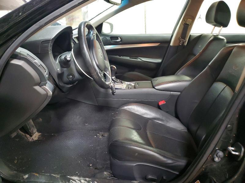 2013 INFINITI G37 SEDAN X — Фото 7 из 13