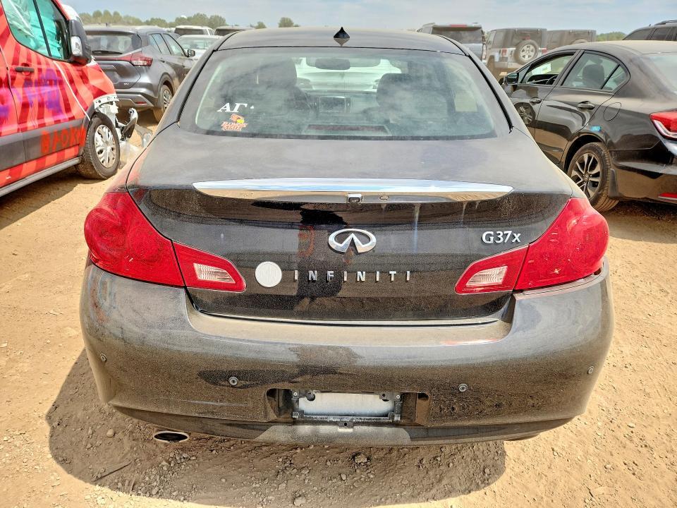 2013 INFINITI G37 SEDAN X — Фото 6 из 12