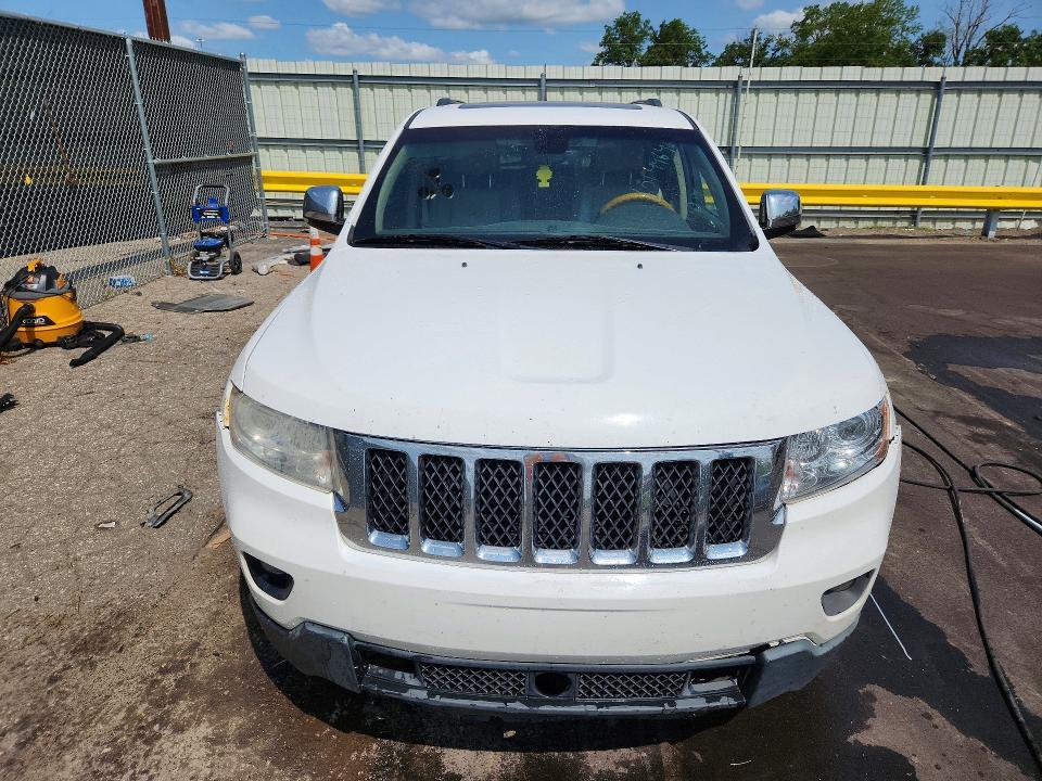 2013 JEEP GRAND CHEROKEE OVERLAND — Фото 5 из 13