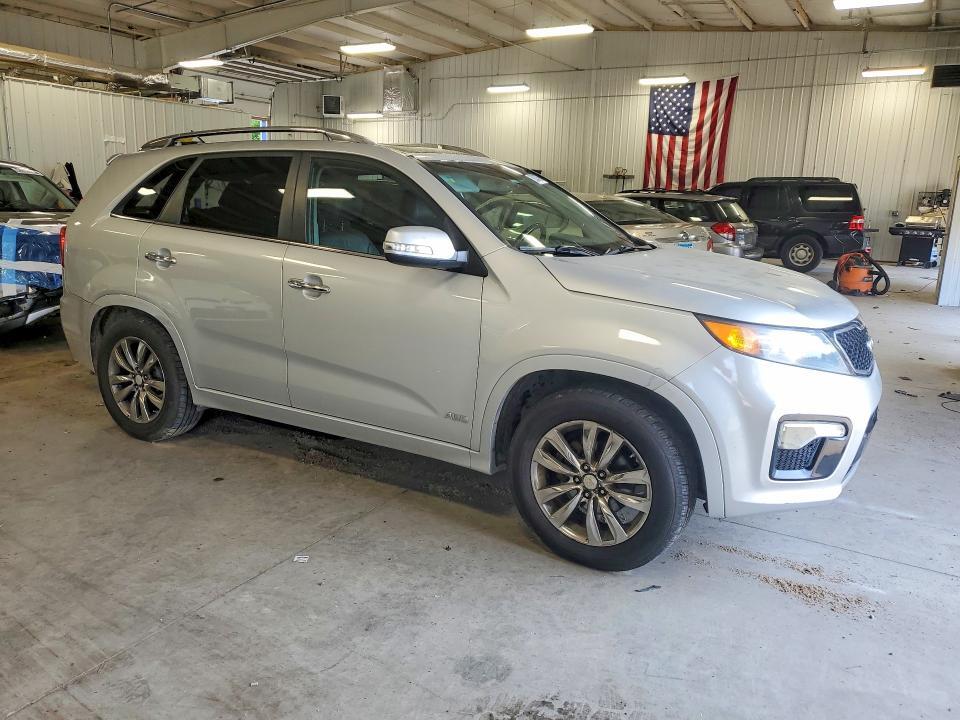 2013 KIA SORENTO SX — Фото 4 из 12