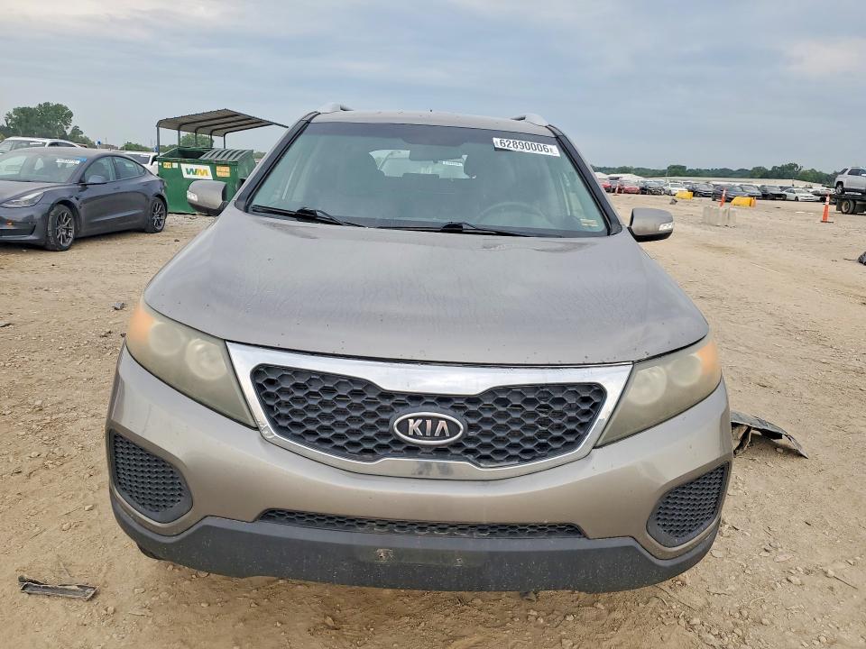 2013 KIA SORENTO LX — Фото 5 из 13