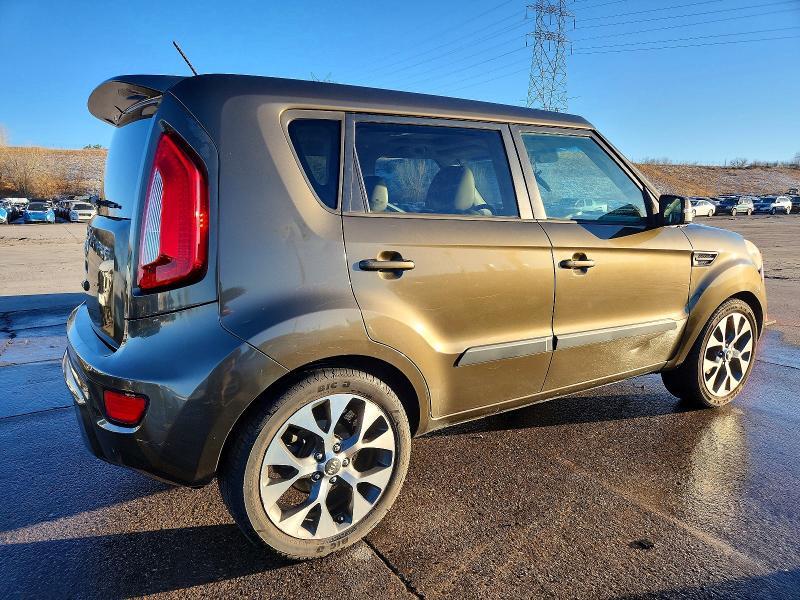 KNDJT2A63D7520832 2013 KIA SOUL photo no. 3