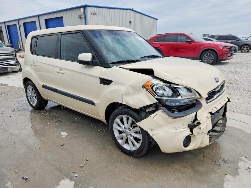 KNDJT2A65D7578697 2013 KIA SOUL photo no. 4