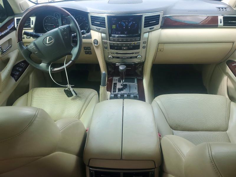 2013 LEXUS LX 570 — Фото 8 из 13