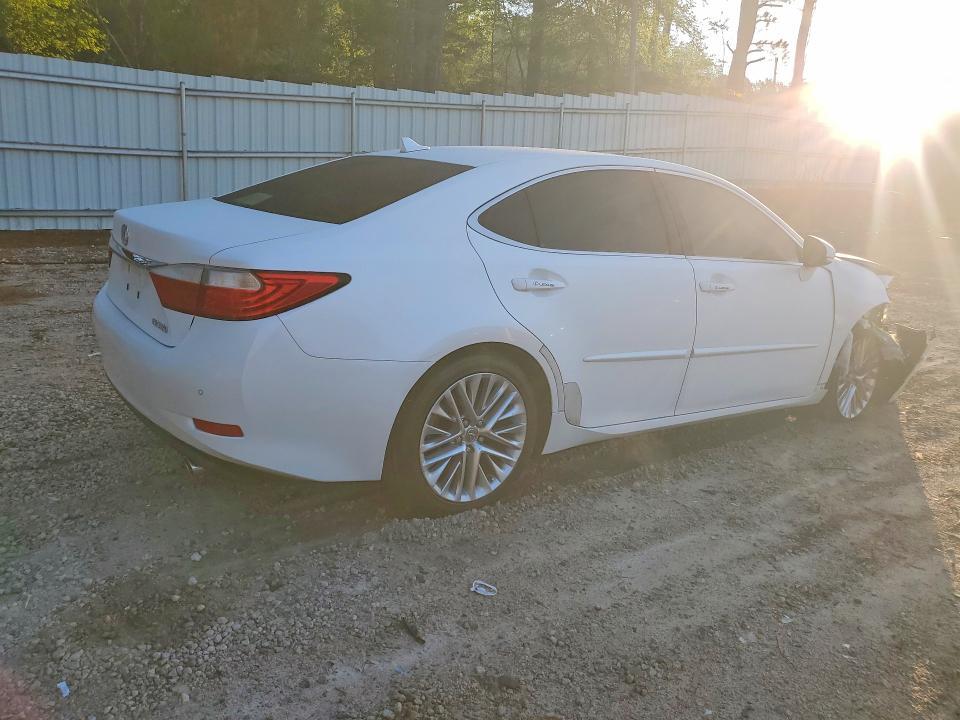 JTHBK1GGXD2046794 2013 LEXUS ES photo no. 3