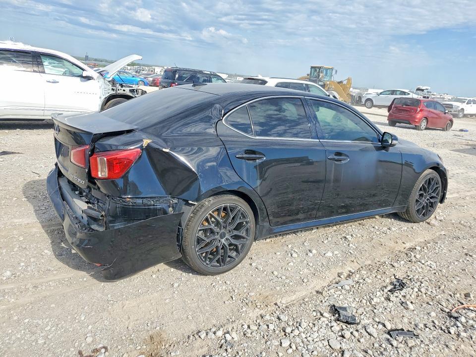 2013 LEXUS IS 350 — Фото 3 из 12