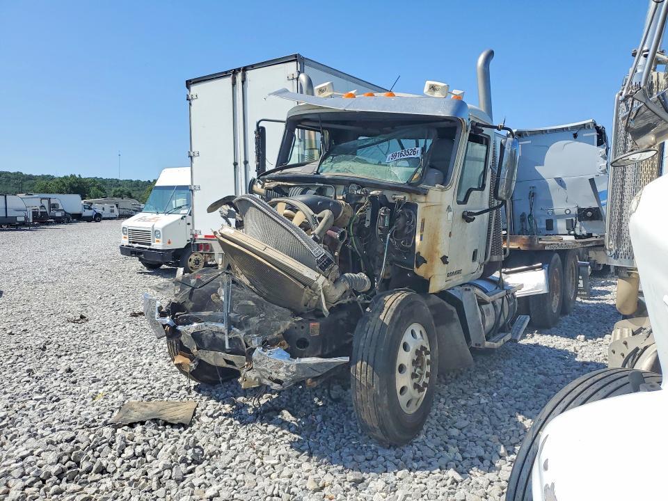 2013 MACK CHU613 1M1AN07Y6DM015408