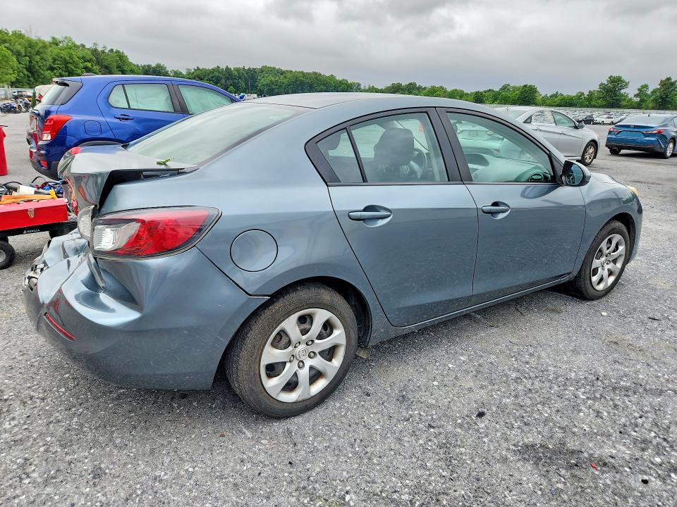 JM1BL1U85D1703146 2013 MAZDA 3 photo no. 3