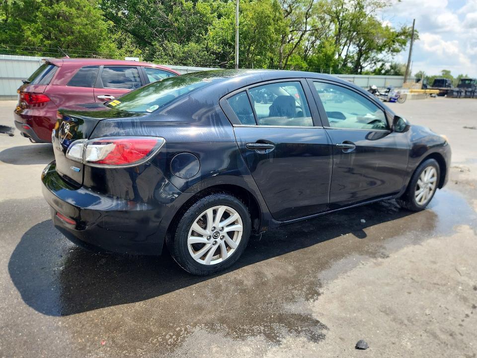 2013 MAZDA 3 I — Фото 3 из 12