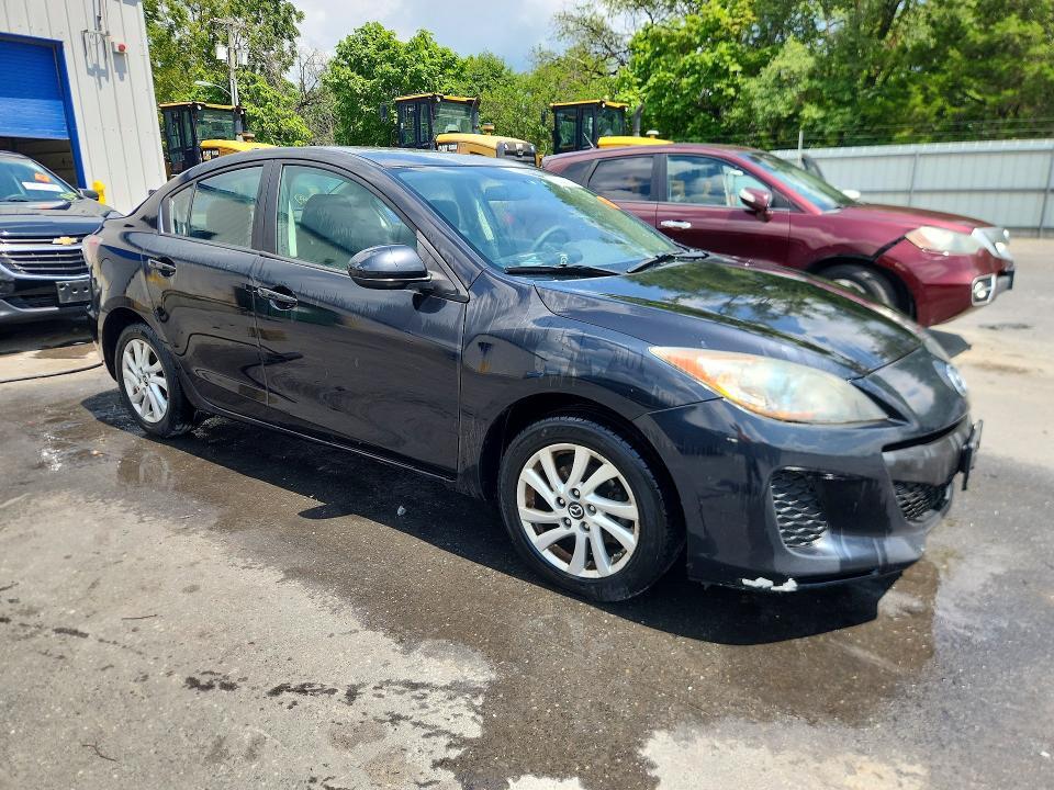 2013 MAZDA 3 I — Фото 4 из 12