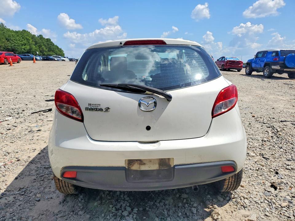 2013 MAZDA MAZDA 2 — Фото 6 из 12