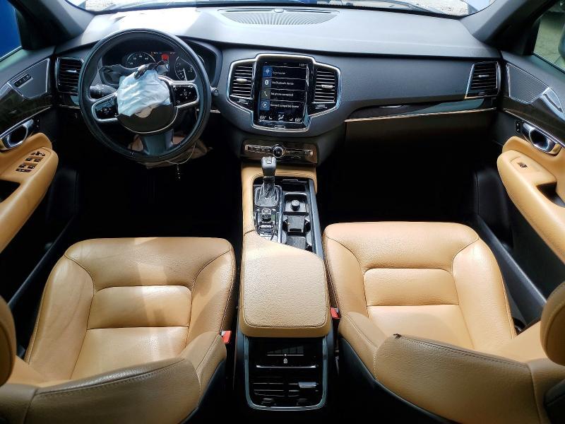 2018 VOLVO XC90 T6 — Фото 8 из 13