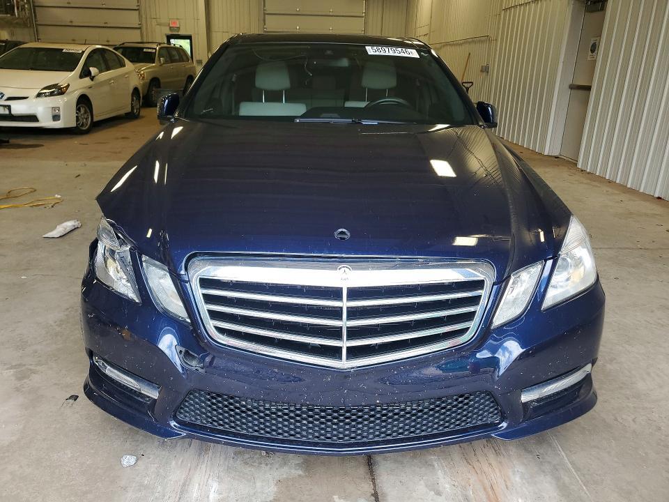2013 MERCEDES-BENZ E 550 4MATIC — Фото 5 из 12