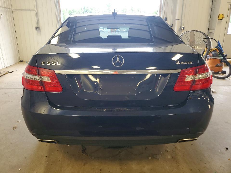 2013 MERCEDES-BENZ E 550 4MATIC — Фото 6 из 12