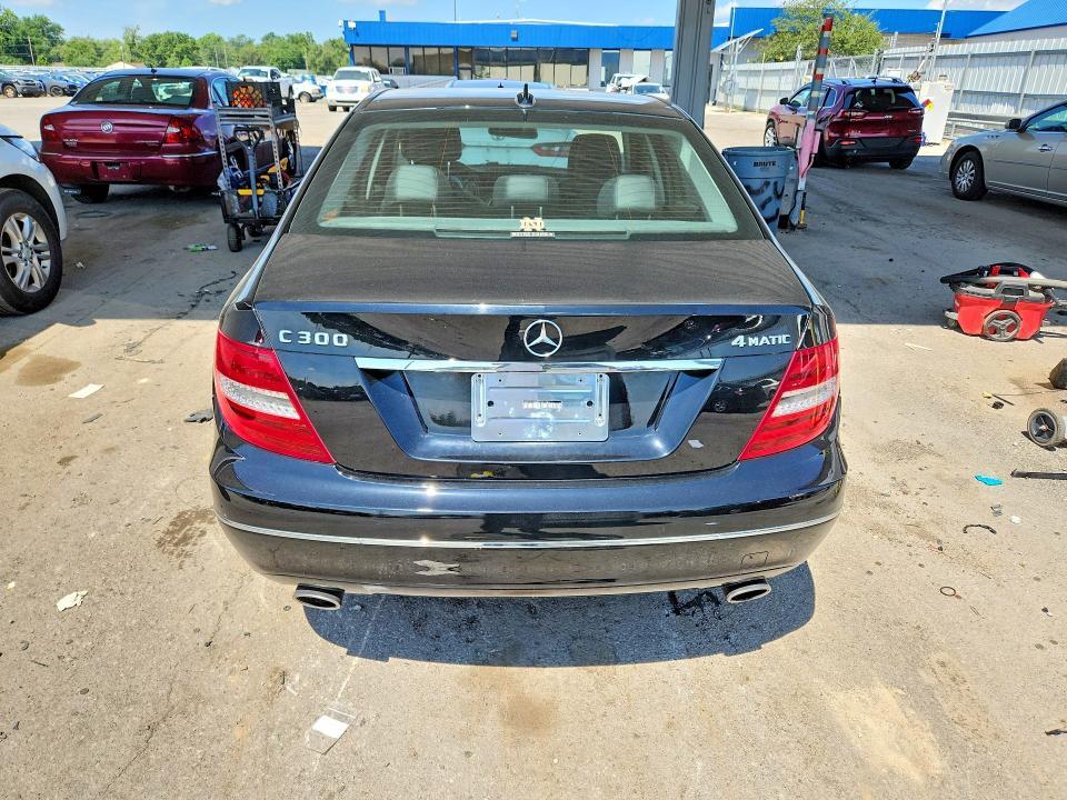 2013 MERCEDES-BENZ C 300 4MATIC — Фото 6 из 12