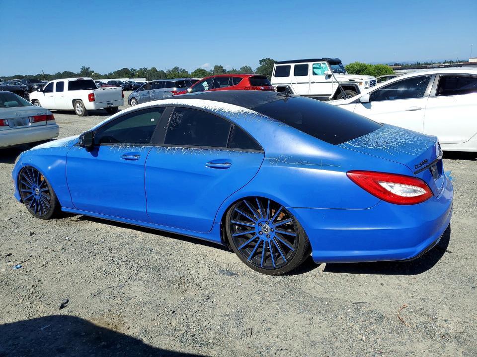 2013 MERCEDES-BENZ CLS 550 4MATIC — Фото 2 из 12