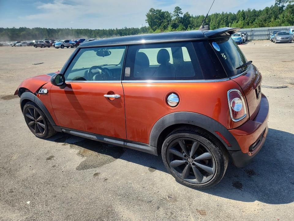 2013 MINI COOPER S — Фото 2 из 12