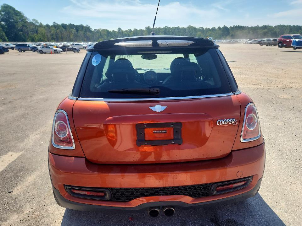 2013 MINI COOPER S — Фото 6 из 12