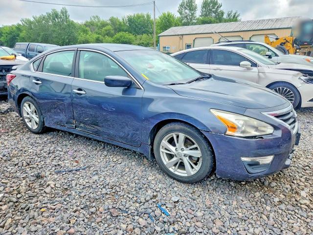 2013 NISSAN ALTIMA 2.5 — Фото 4 из 12
