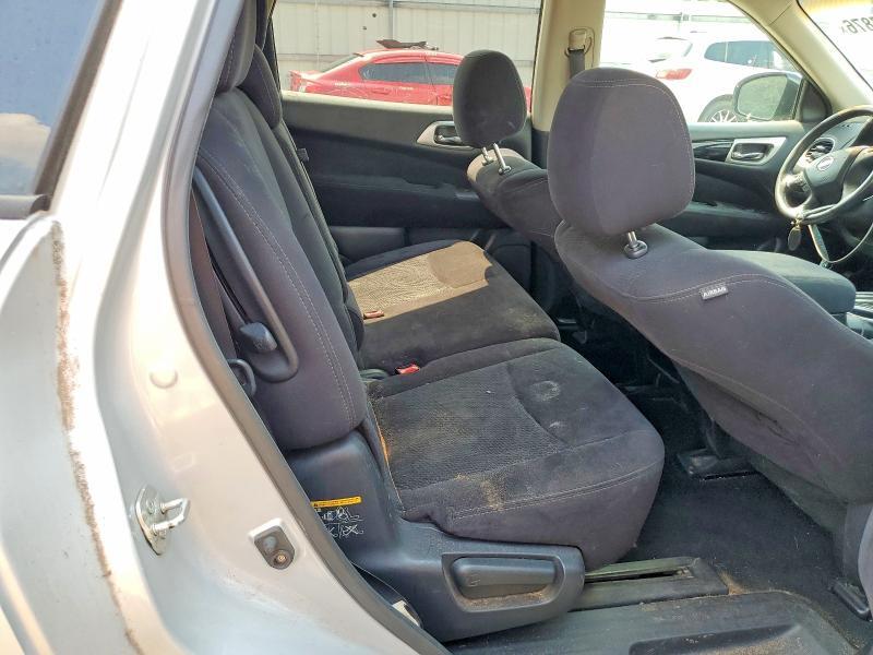 2013 NISSAN PATHFINDER S — Фото 11 из 13