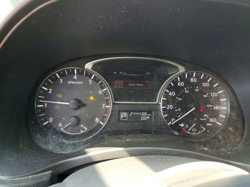 2013 NISSAN PATHFINDER S — Фото 9 из 13