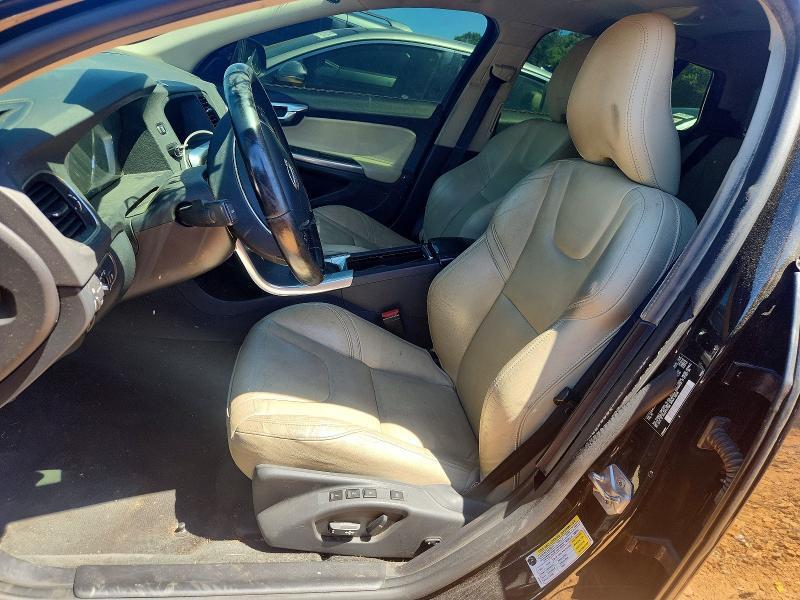 2018 VOLVO V60 T5 DYNAMIC WAGON — Фото 7 из 12