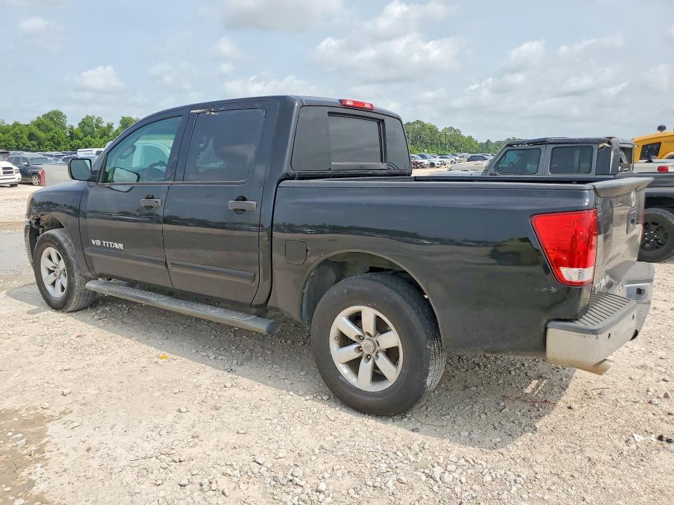 2013 NISSAN TITAN S — Фото 2 из 12