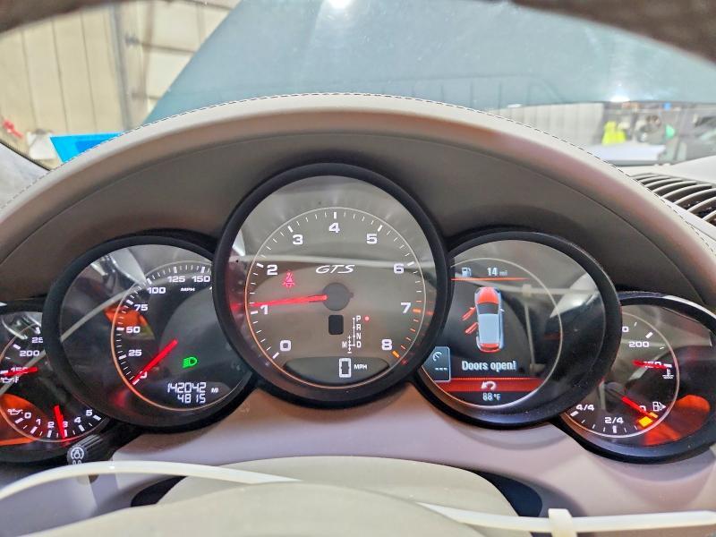 2013 PORSCHE CAYENNE GTS — Фото 9 из 13