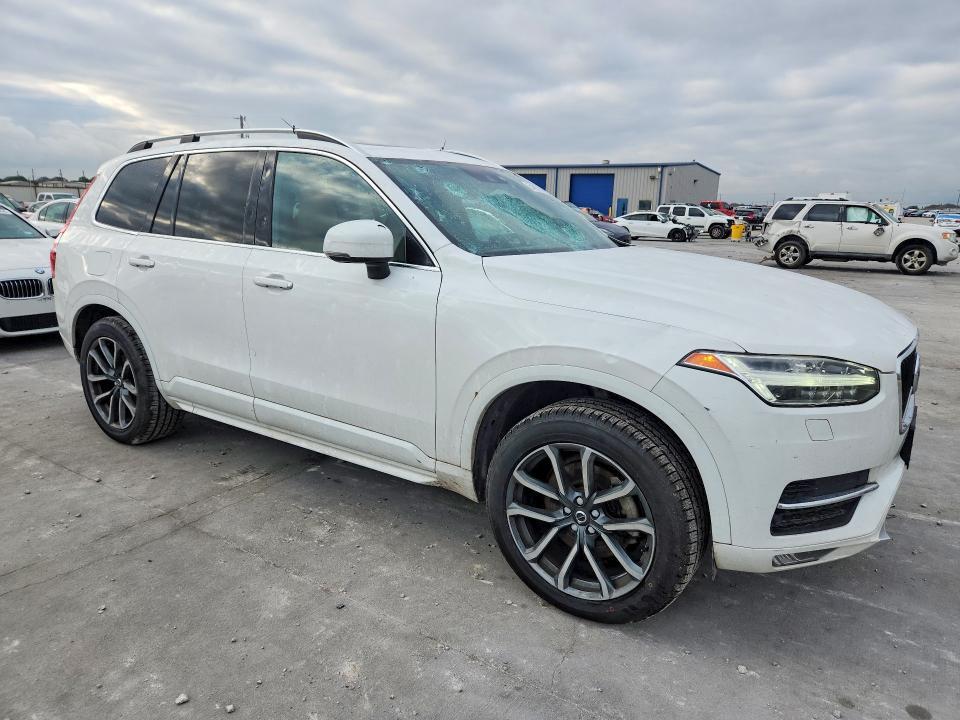 2018 VOLVO XC90 T6 — Фото 4 из 12