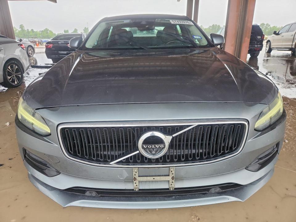 2018 VOLVO S90 T5 MOMENTUM — Фото 5 из 12