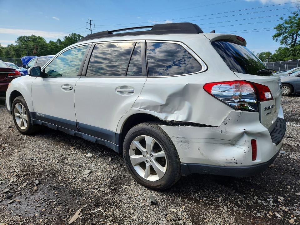 4S4BRBLC3D3298771 2013 SUBARU OUTBACK photo no. 2