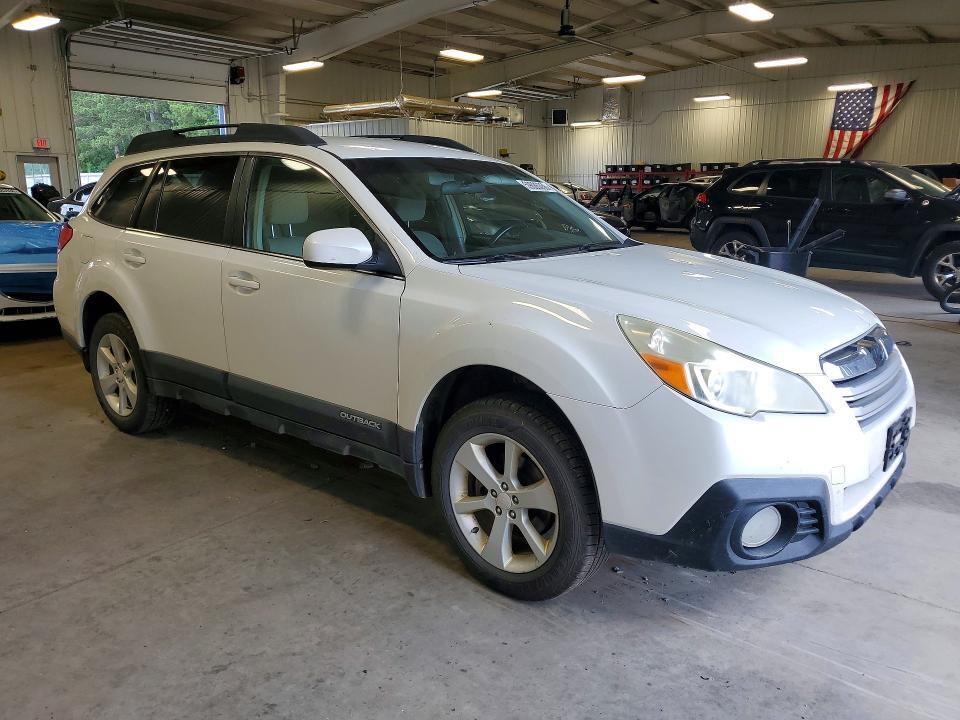 2013 SUBARU OUTBACK 2.5I PREMIUM — Фото 4 из 13