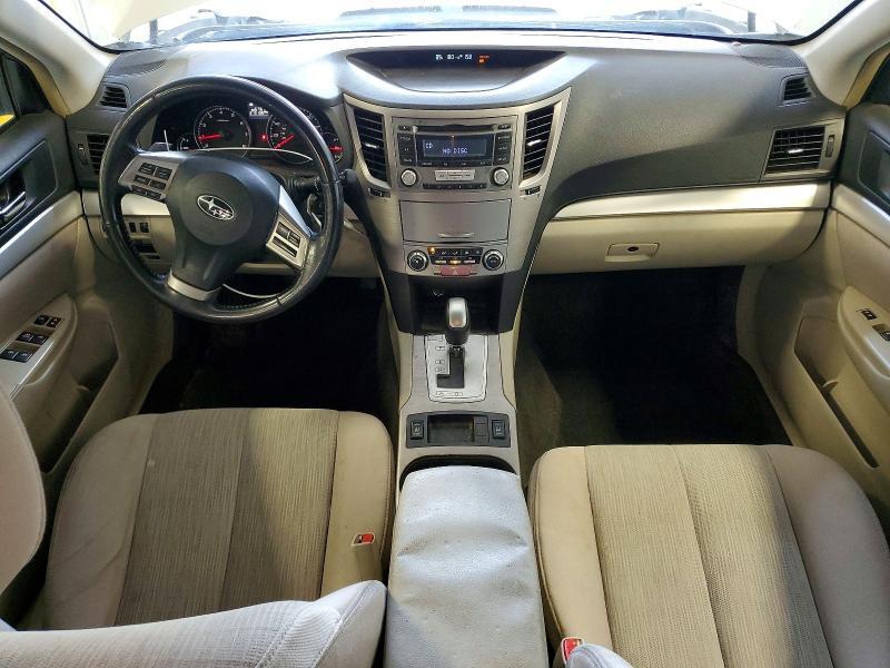 2013 SUBARU OUTBACK 2.5I PREMIUM — Фото 8 из 13