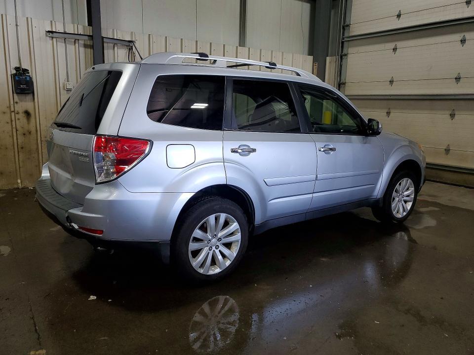 2013 SUBARU FORESTER TOURING — Фото 3 из 13